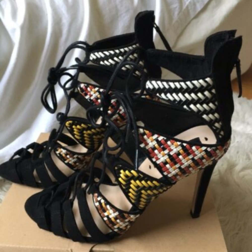 Zara sandals size 37